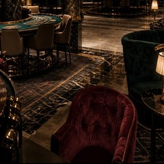 Blackjack lounge